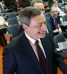 draghi-07-08-225x250.jpg