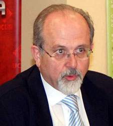 luis-arroyo