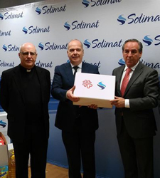 Solimat entrega alimentos Cáritas