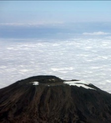 kilimanjaro-225x250.jpg
