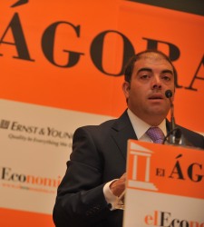 amorlorenzo-agora.jpg