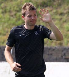 illarramendi-negro.jpg