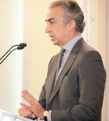 miguel-ferre-225.jpg