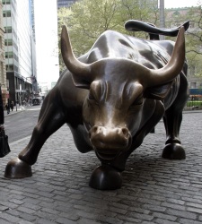 toro-wall-street.jpg