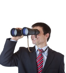 prismaticos-empresario-thinkstock.jpg