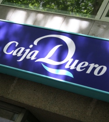 CajaDuero.JPG
