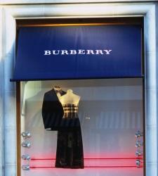 burberry-escaparate.jpg