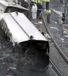 tren-destrozado.jpg