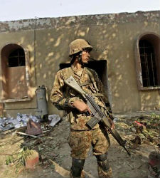 Pakistan_soldado_225.jpg