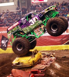 monster_jam_truck.jpg