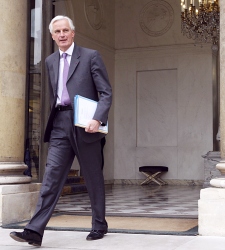 barnier-caminando.jpg