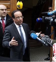 hollande-casa-reuters.jpg