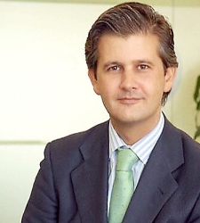 gonzalo-eguiluz.jpg