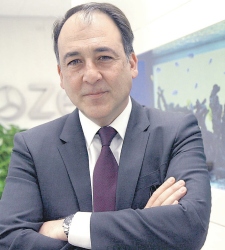 luis-mora-zeltia.jpg