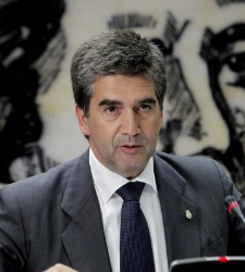 Ignacio-Cosido-efe.jpg
