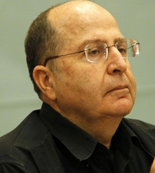 moshe.jpg