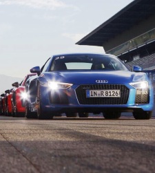audi_r8_driving_experience.jpg