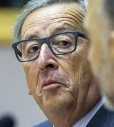 juncker-cerca-lado.jpg