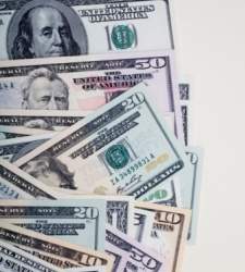 dolares