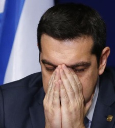 Tsipras-cansado.jpg