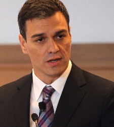 Pedro-Sanchez-225x250.jpg