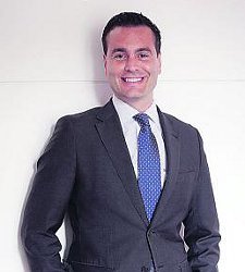 vicente-lage.jpg
