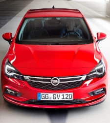 opel_astra_2016_02.jpg