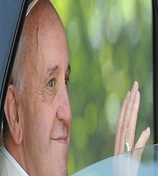 225x250-PapaFrancisco.jpg
