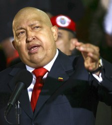 Chavez-2011-rapado-efe.jpg