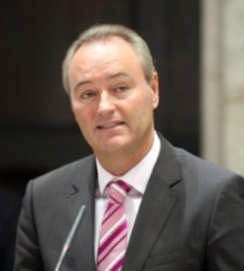 AlbertoFabranueva225gl.jpg