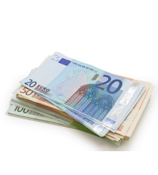 billetes-euro-istock.jpg