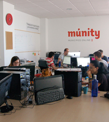 Múnity
