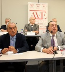 AVEDefensaCorredorjulio13225gl.jpg