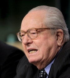 LePen-archivo-225x250.jpg