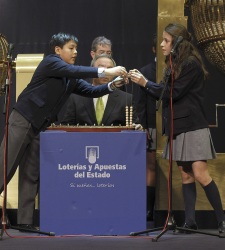 Loteria-Ninos-2012-efe.jpg