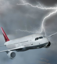 avion-rayos.jpg