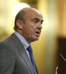 guindos congreso grecia
