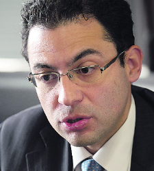 miguel-cardoso-225-250.jpg