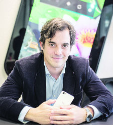 rodrigo-del-prado-225250.jpg