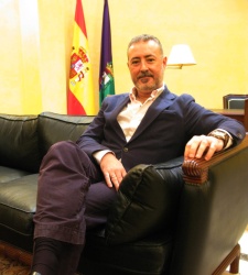 juan-carlos-robles.jpg