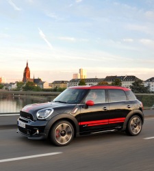 mini_jcw_countryman.jpg