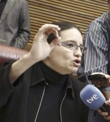 MonicaOltra225.jpg