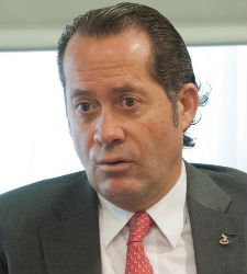 juan-carlos-escotet.jpg