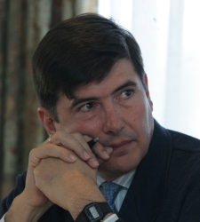 pimentel-manos.jpg