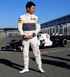 kobayashi_sauber_c31.jpg