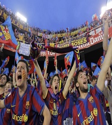 225x250_hinchas_barca.jpg