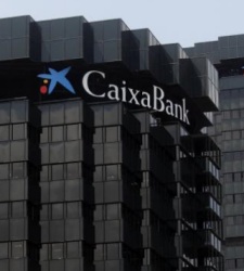 Caixabank_Reuters.jpg