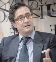 manuel-urrutia.jpg