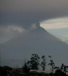 volcan tunguarara