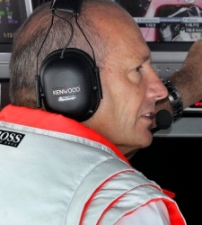 dennis.jpg